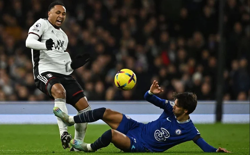 Joao Felix có màn ra mắt thảm họa khi nhận thẻ đỏ trực tiếp sau tình huống vào bóng ác ý. Ảnh: Getty Joao Felix có màn ra mắt thảm họa khi nhận thẻ đỏ trực tiếp sau tình huống vào bóng ác ý. Ảnh: Getty
