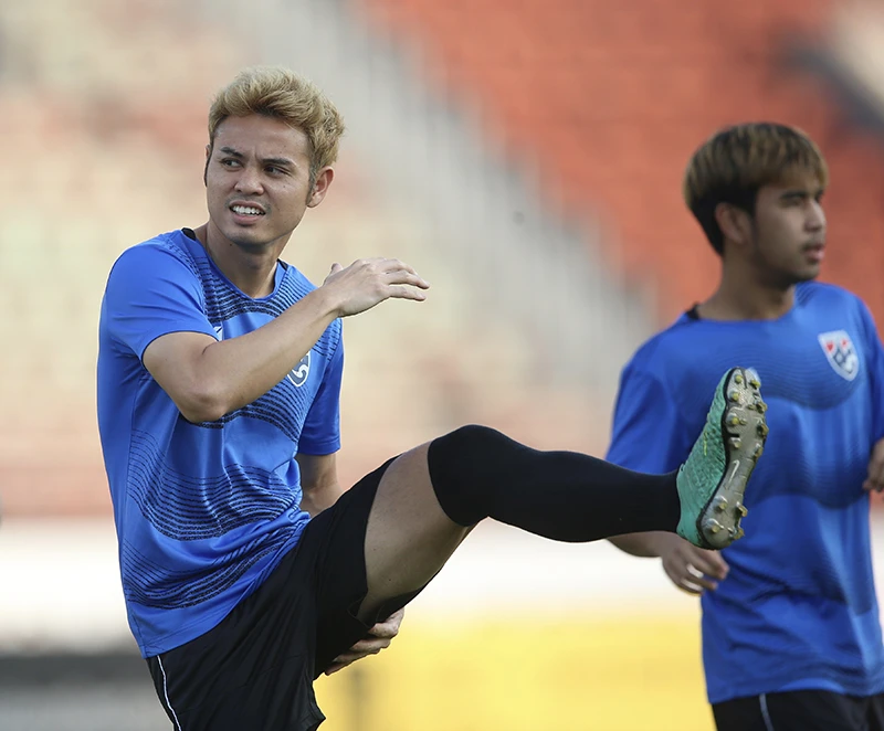 Theerathon Bunmathan là cầu thủ có nhiều kiến tạo nhất AFF Cup 2022. ẢNH: SIAM SPORT Theerathon Bunmathan là cầu thủ có nhiều kiến tạo nhất AFF Cup 2022. ẢNH: SIAM SPORT