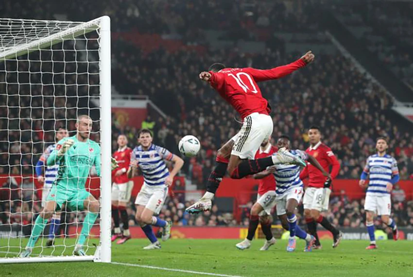 Bàn thắng này của Rashford đã bị VAR từ chối khiến anh mất cơ hội đi vào lịch sử MU. ẢNH: GETTY Bàn thắng này của Rashford đã bị VAR từ chối khiến anh mất cơ hội đi vào lịch sử MU. ẢNH: GETTY