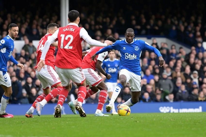 Everton đã có chiến thắng rất ấn tượng trước đội bóng xếp đầu bảng xếp hạng. Ảnh: Getty Everton đã có chiến thắng rất ấn tượng trước đội bóng xếp đầu bảng xếp hạng. Ảnh: Getty