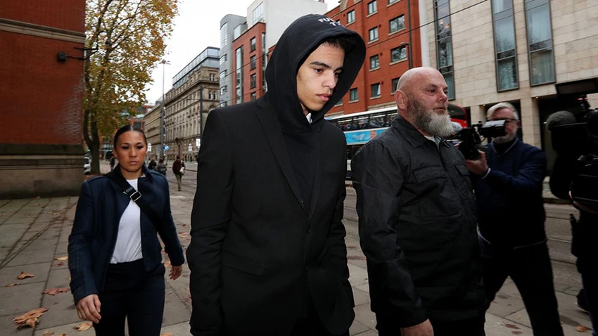 Mason Greenwood đã "trắng án" với cáo buộc hiếp dâm và tấn công một phụ nữ (bạn gái Greenwood). ẢNH: GETTY Mason Greenwood đã "trắng án" với cáo buộc hiếp dâm và tấn công một phụ nữ (bạn gái Greenwood). ẢNH: GETTY