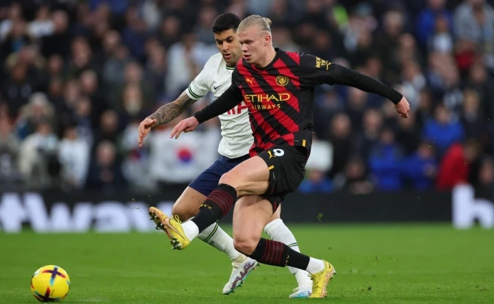 Erling Haaland mất hút trên hàng công của Man City. Ảnh: Getty Erling Haaland mất hút trên hàng công của Man City. Ảnh: Getty