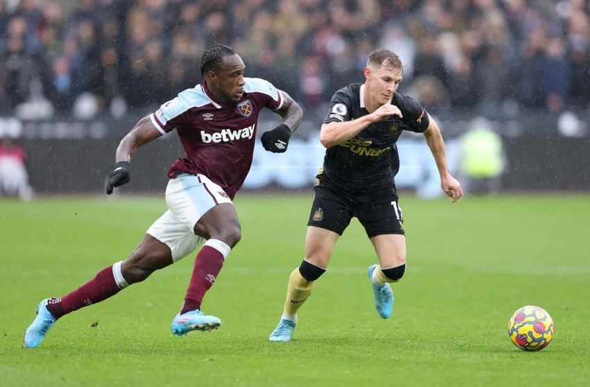 West Ham vẫn đang chìm sâu trong khủng hoảng và đang đứng trước nguy cơ rơi vào nhóm nguy hiểm. Ảnh: Getty West Ham vẫn đang chìm sâu trong khủng hoảng và đang đứng trước nguy cơ rơi vào nhóm nguy hiểm. Ảnh: Getty
