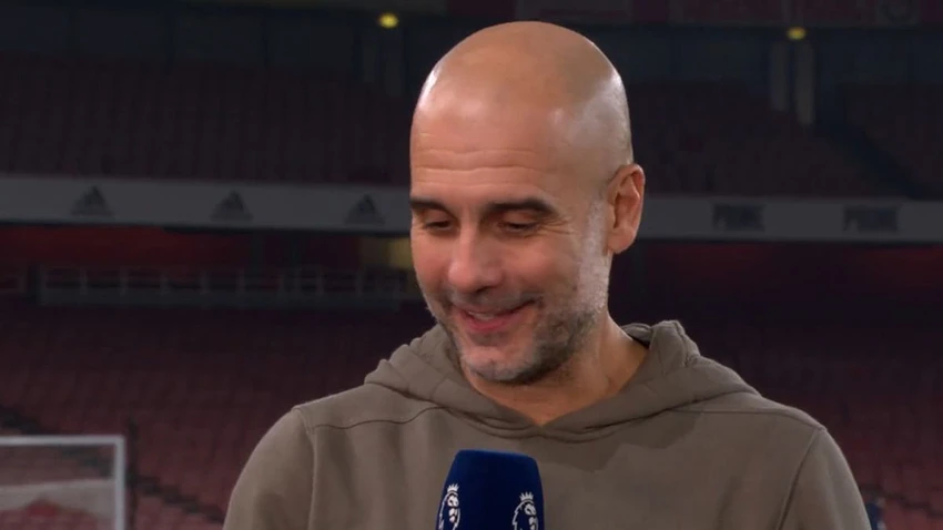 Pep Guardiola khó chịu với chính chiến thuật của mình. ẢNH: AMAZON PRIME Pep Guardiola khó chịu với chính chiến thuật của mình. ẢNH: AMAZON PRIME