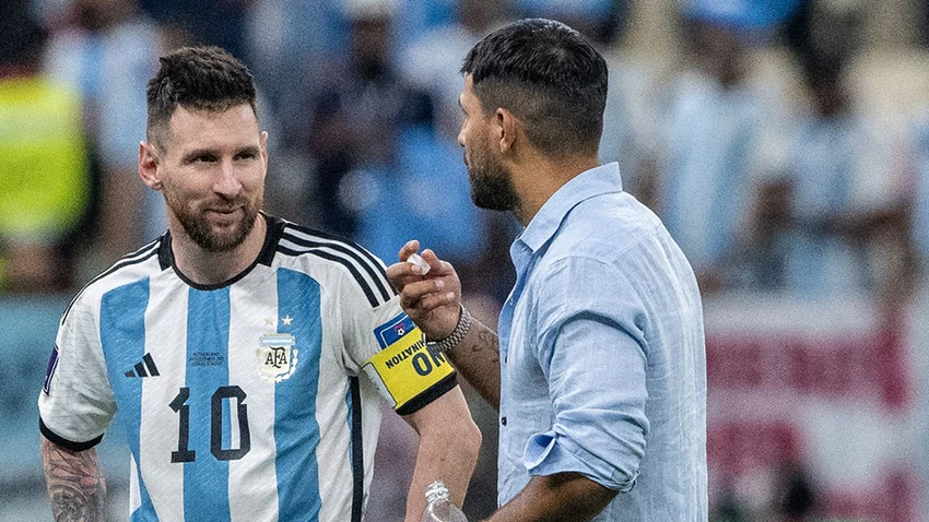 Aguero tiết lộ Messi sẽ trở về Argentina chơi bóng cho Newell's Old Boys. ẢNH: GETTY Aguero tiết lộ Messi sẽ trở về Argentina chơi bóng cho Newell's Old Boys. ẢNH: GETTY