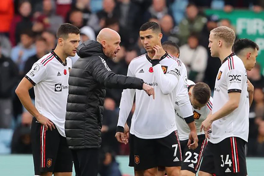 Ronaldo từng lên tiếng khẳng định Ten Hag không tôn trọng anh. ẢNH: GETTY
