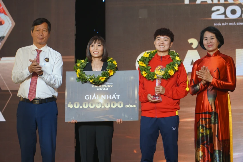 Đội tuyển nữ Việt Nam đăng quang Fair Play 2022. Đội tuyển nữ Việt Nam đăng quang Fair Play 2022.
