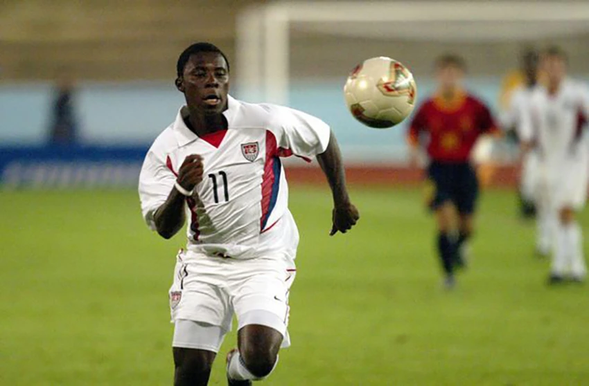 Freddy Adu từng được cả thế giới bóng đá ca ngợi là thần đồng. ẢNH: GETTY Freddy Adu từng được cả thế giới bóng đá ca ngợi là thần đồng. ẢNH: GETTY