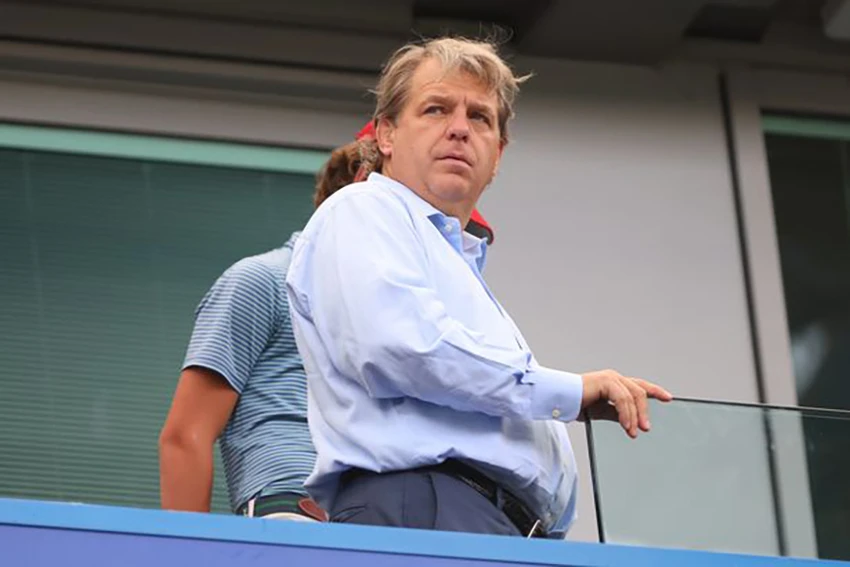 Todd Boehly đang tiến hành cuộc thanh lọc nhân sự lớn ở Chelsea. ẢNH: GETTY Todd Boehly đang tiến hành cuộc thanh lọc nhân sự lớn ở Chelsea. ẢNH: GETTY