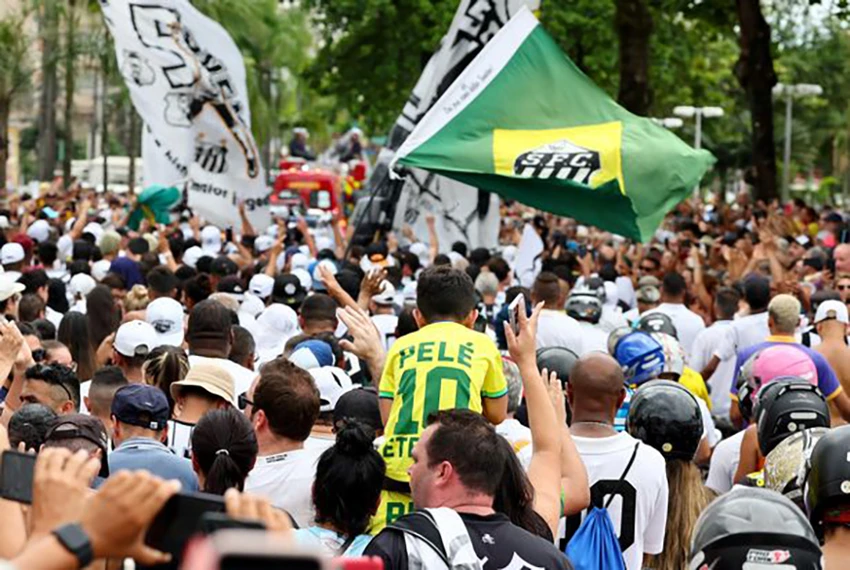 Pele được xem là "huyền thoại sống" tại Brazil. ẢNH: GETTY