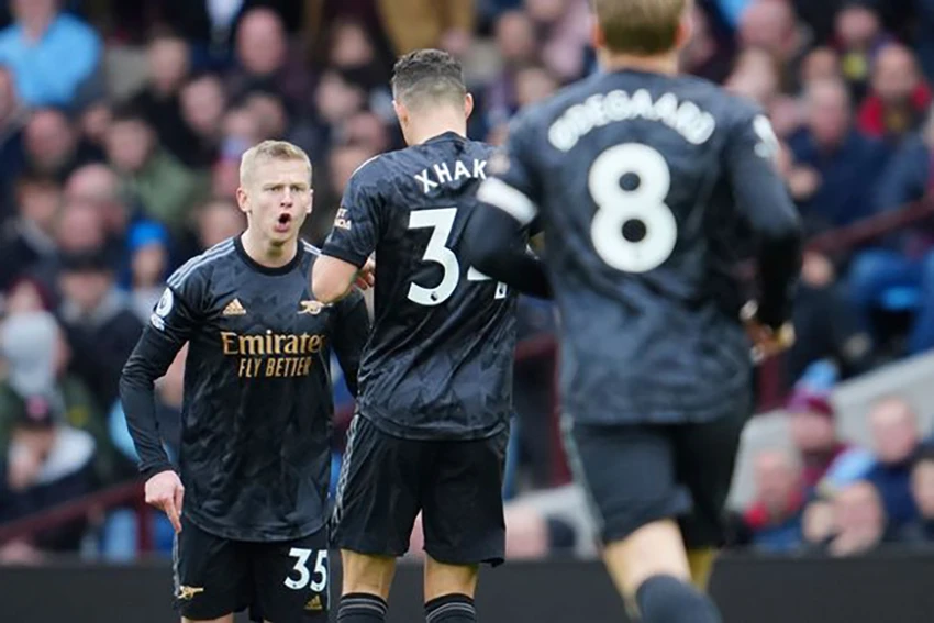Zinchenko là nhân tố quan trọng giúp Arsenal đang đứng đầu Premier League. ẢNH: REX