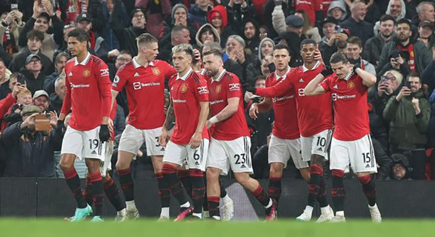 MU trở lại Top 4 Premier League sau chiến thắng 1-0 trước Brentford trên sân nhà Old Trafford. ẢNH: GETTY MU trở lại Top 4 Premier League sau chiến thắng 1-0 trước Brentford trên sân nhà Old Trafford. ẢNH: GETTY