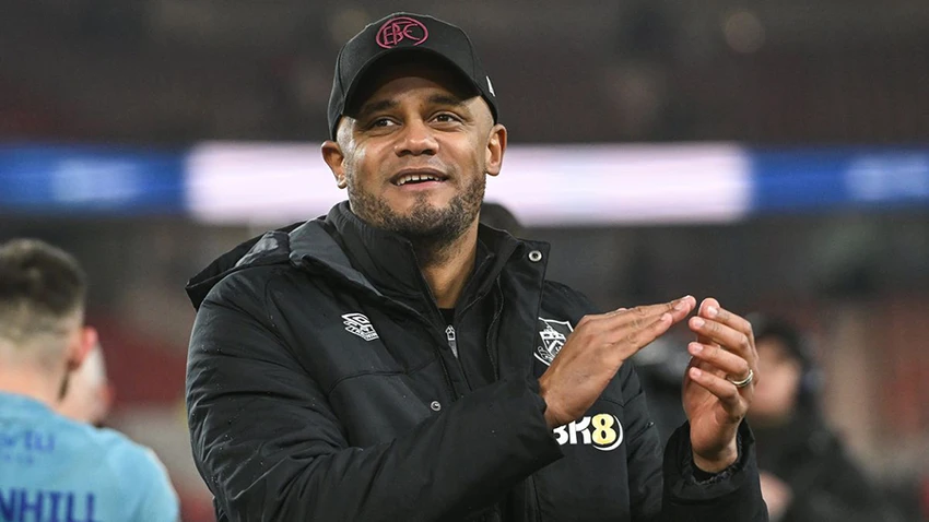 Kompany đạt thành tích ấn tượng khi vừa mới chập chững bước vào sự nghiệp HLV. ẢNH: GETTY Kompany đạt thành tích ấn tượng khi vừa mới chập chững bước vào sự nghiệp HLV. ẢNH: GETTY