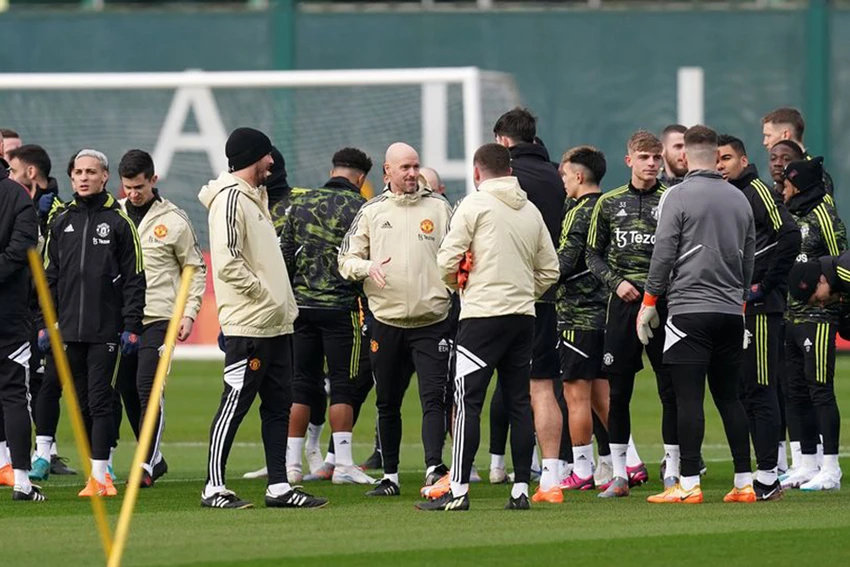 Ten Hag đã sớm ổn định tình hình nội bộ MU. ẢNH: GETTY Ten Hag đã sớm ổn định tình hình nội bộ MU. ẢNH: GETTY
