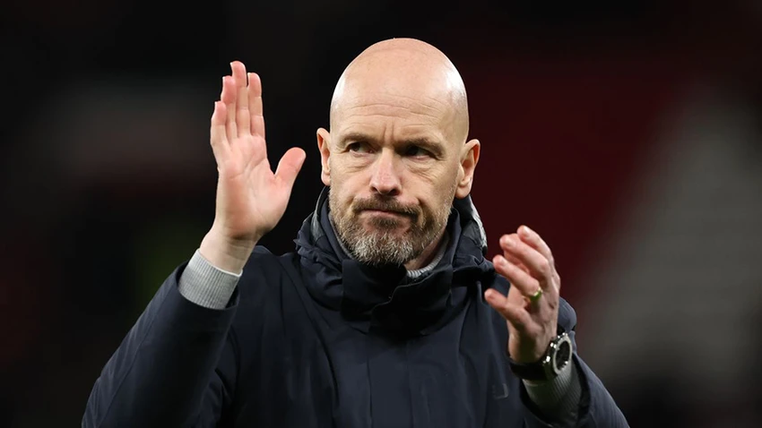 Ten Hag đau đầu giải quyết cuộc khủng hoảng ở trung tâm hàng thủ MU. ẢNH: GETTY