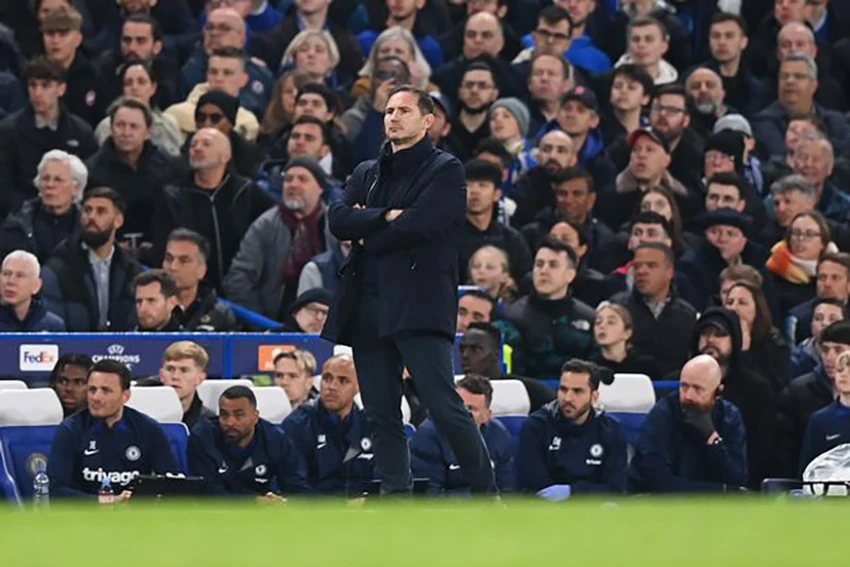 Khả năng cầm quân của Lampard là rất tệ. ẢNH: GETTY Khả năng cầm quân của Lampard là rất tệ. ẢNH: GETTY