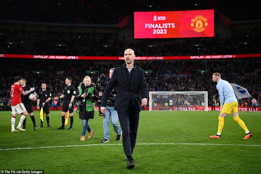 Ten Hag quyết ngăn Man City giành cú ăn ba lịch sử. ẢNH: GETTY Ten Hag quyết ngăn Man City giành cú ăn ba lịch sử. ẢNH: GETTY