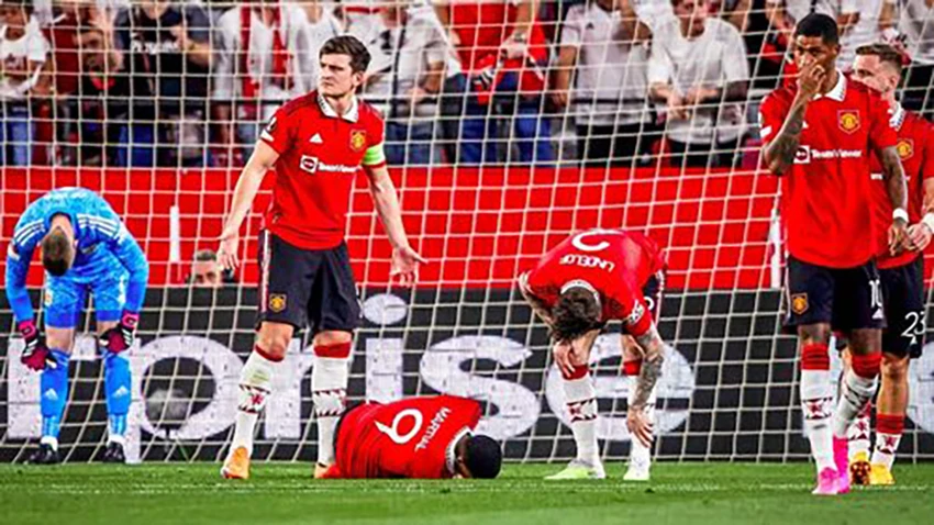 Maguire thường xuyên mắc những sai lầm khó đỡ mà người hâm mộ gọi vui anh bằng cái tên "Max hài". ẢNH: GETTY