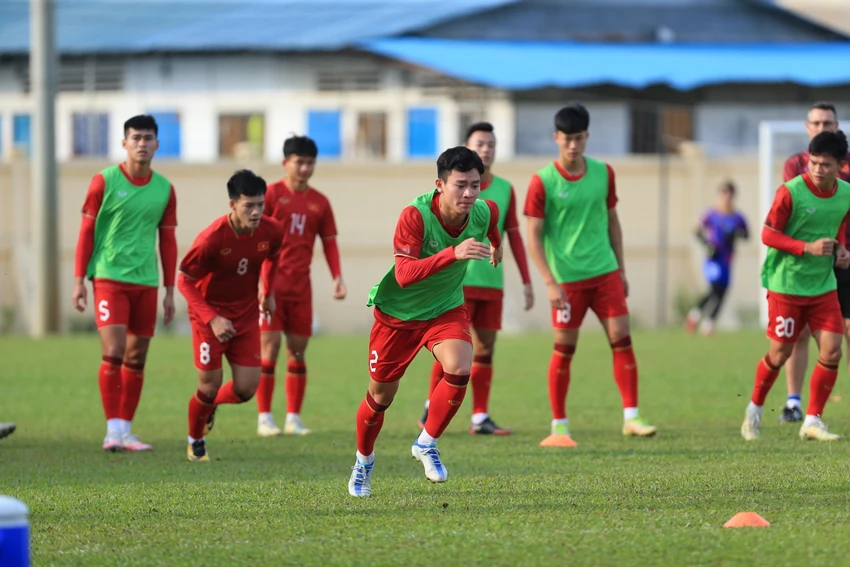 U-22 Việt Nam tích cực tập luyện trước trận đấu cực kỳ quan trọng với Malaysia. ẢNH: ANH PHƯƠNG U-22 Việt Nam tích cực tập luyện trước trận đấu cực kỳ quan trọng với Malaysia. ẢNH: ANH PHƯƠNG
