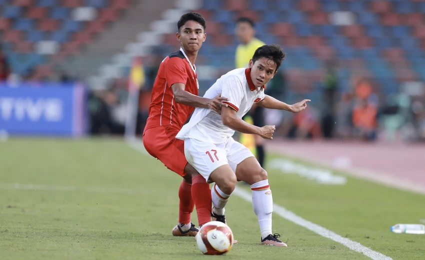 Minh Trọng là trụ cột ở hàng tiền vệ Việt Nam. Minh Trọng là trụ cột ở hàng tiền vệ Việt Nam.