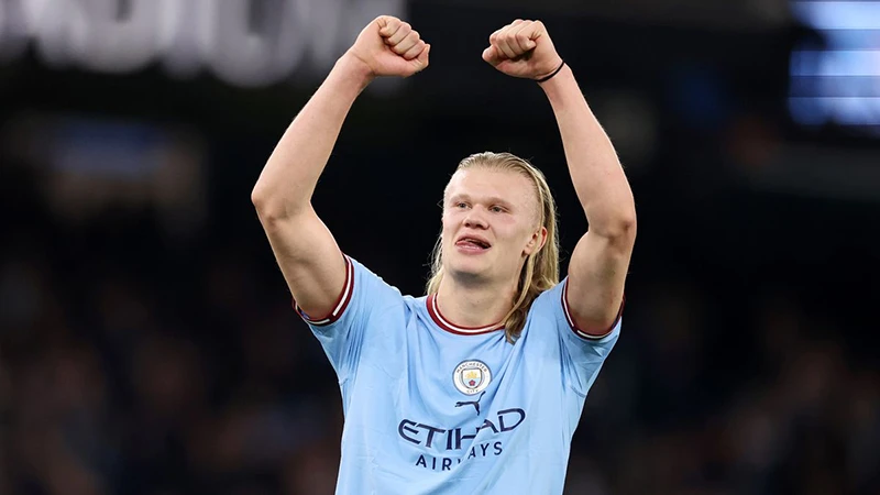 Haaland hiện đang tỏa sáng tại CLB kình địch của MU là Man City. ẢNH: GETTY Haaland hiện đang tỏa sáng tại CLB kình địch của MU là Man City. ẢNH: GETTY