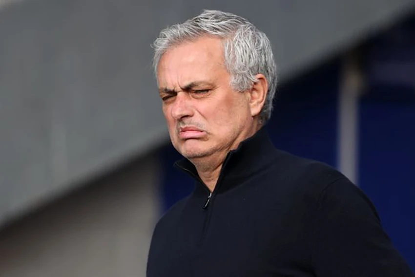 AS Roma của Mourinho chỉ còn con đường thắng Sevilla ở chung kết Europa League để tham dự Champions League mùa tới. ẢNH: GETTY AS Roma của Mourinho chỉ còn con đường thắng Sevilla ở chung kết Europa League để tham dự Champions League mùa tới. ẢNH: GETTY