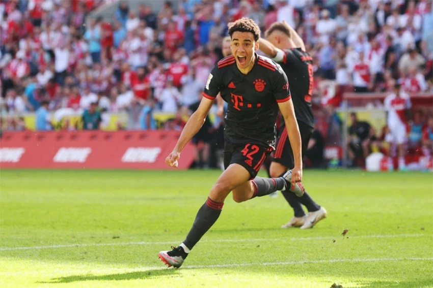 Musiala ghi bàn để đời ấn định chiến thắng 2-1 và chức vô địch cho Bayern Munich. Ảnh: GETTY IMAGES Musiala ghi bàn để đời ấn định chiến thắng 2-1 và chức vô địch cho Bayern Munich. Ảnh: GETTY IMAGES