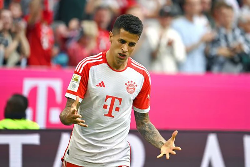 Cancelo đã đến Bayern Munich thay vì Barcelona. ẢNH: GETTY Cancelo đã đến Bayern Munich thay vì Barcelona. ẢNH: GETTY