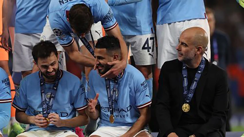 Pep Guardiola sẽ chứng kiến những Silva hay Mahrez chia tay Man City sau vinh quang ăn ba lịch sử. ẢNH: GETTY Pep Guardiola sẽ chứng kiến những Silva hay Mahrez chia tay Man City sau vinh quang ăn ba lịch sử. ẢNH: GETTY