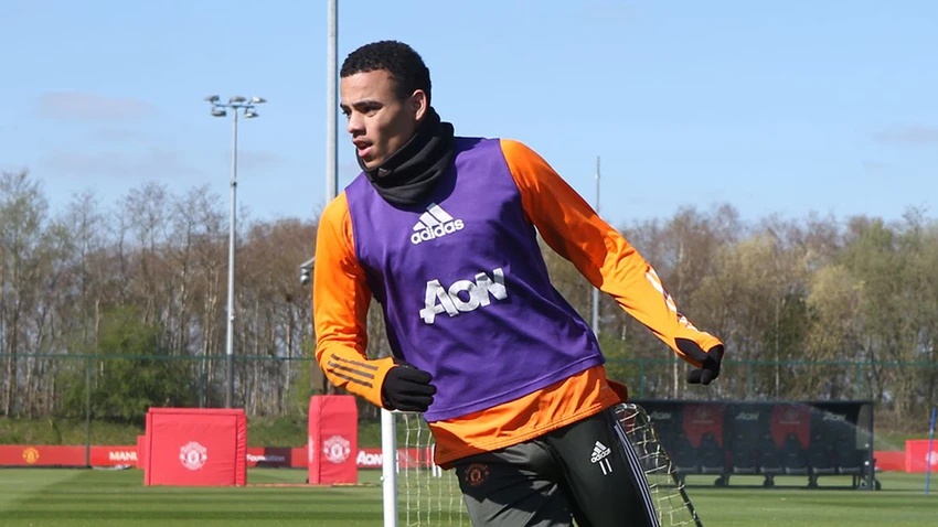 Hình ảnh Mason Greenwood trở lại tập luyện cùng HLV riêng. ẢNH: GETTY Hình ảnh Mason Greenwood trở lại tập luyện cùng HLV riêng. ẢNH: GETTY