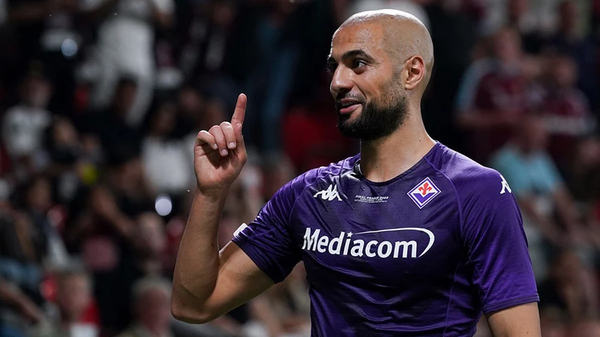 Sofyan Amrabat chỉ còn 1 năm hợp đồng với Fiorentina. ẢNH: GETTY Sofyan Amrabat chỉ còn 1 năm hợp đồng với Fiorentina. ẢNH: GETTY