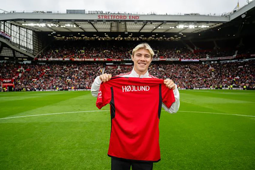 MU vừa mua thành công tiền đạo Rasmus Hojlund. ẢNH: GETTY