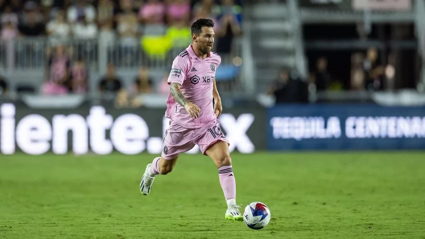 Sự xuất hiện của Messi ở Inter Miami gây nên cơn sốt tại Mỹ. ẢNH: GETTY Sự xuất hiện của Messi ở Inter Miami gây nên cơn sốt tại Mỹ. ẢNH: GETTY