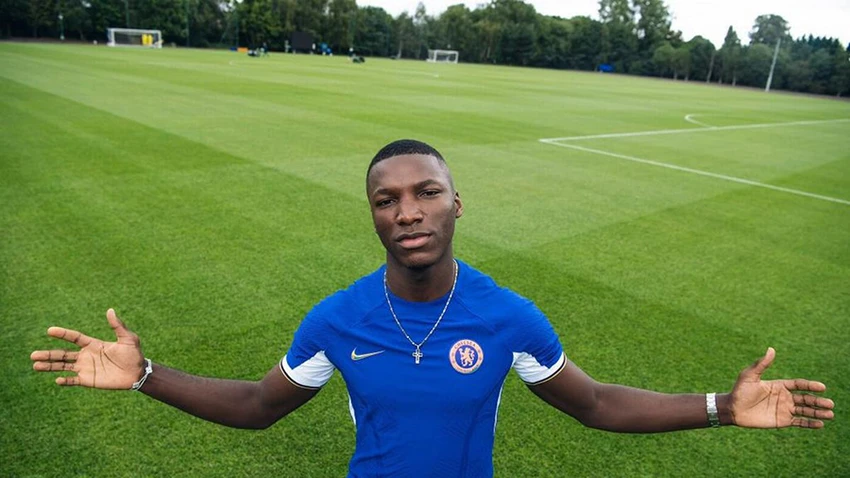 Caicedo chỉ muốn gia nhập Chelsea. ẢNH: GETTY Caicedo chỉ muốn gia nhập Chelsea. ẢNH: GETTY