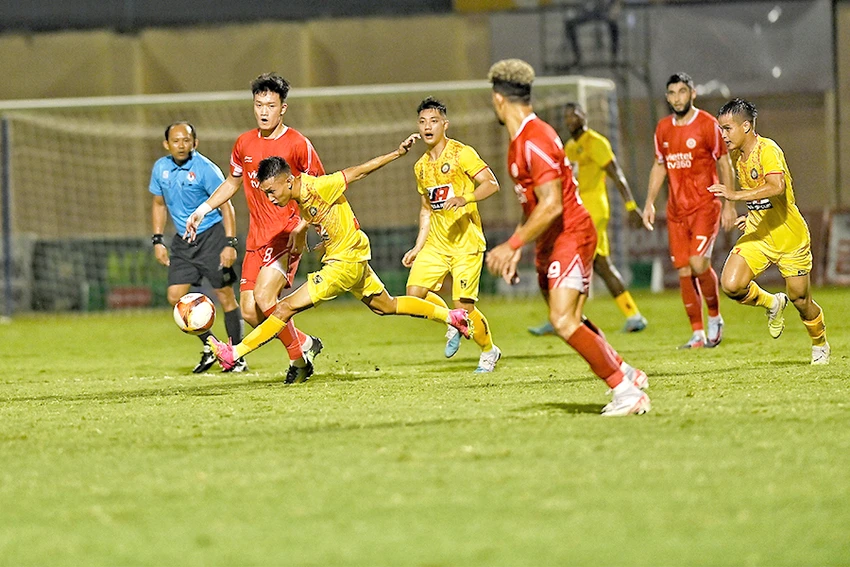 Thanh Hóa và Viettel trong trận chung kết và chủ nhà Thanh Hóa đã đăng quang Cúp Quốc gia trên sân nhà sau loạt luân lưu. Ảnh: HẢI THỊNH