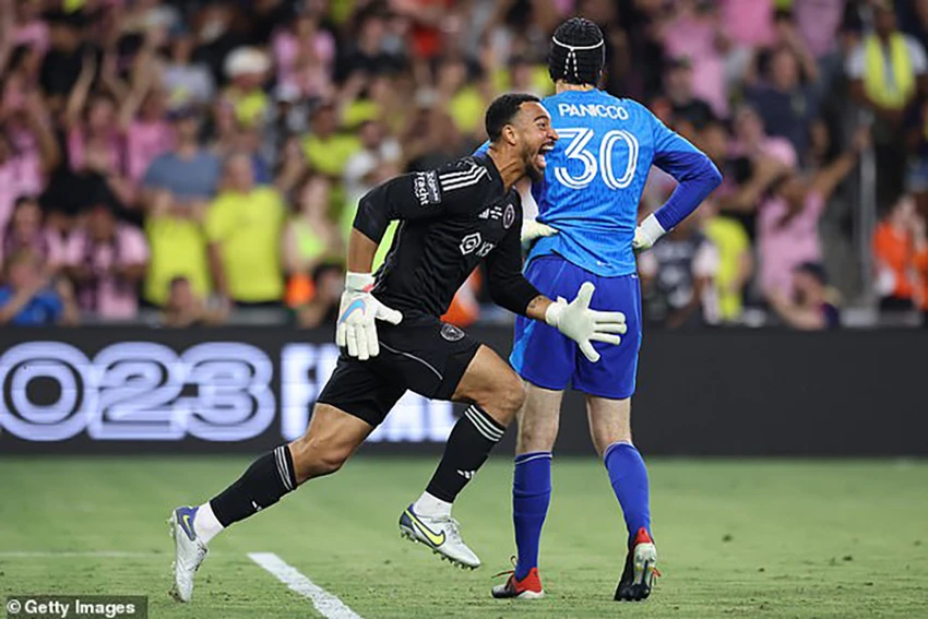 Thủ môn Callendar là người hùng của Inter Miami trong loạt sút luân lưu. ẢNH: GETTY