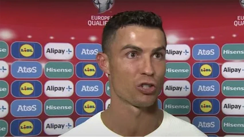 ronaldo-qua-bong-vang.png