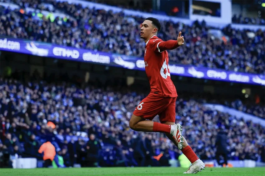 liverpool-man-city-arnold.png