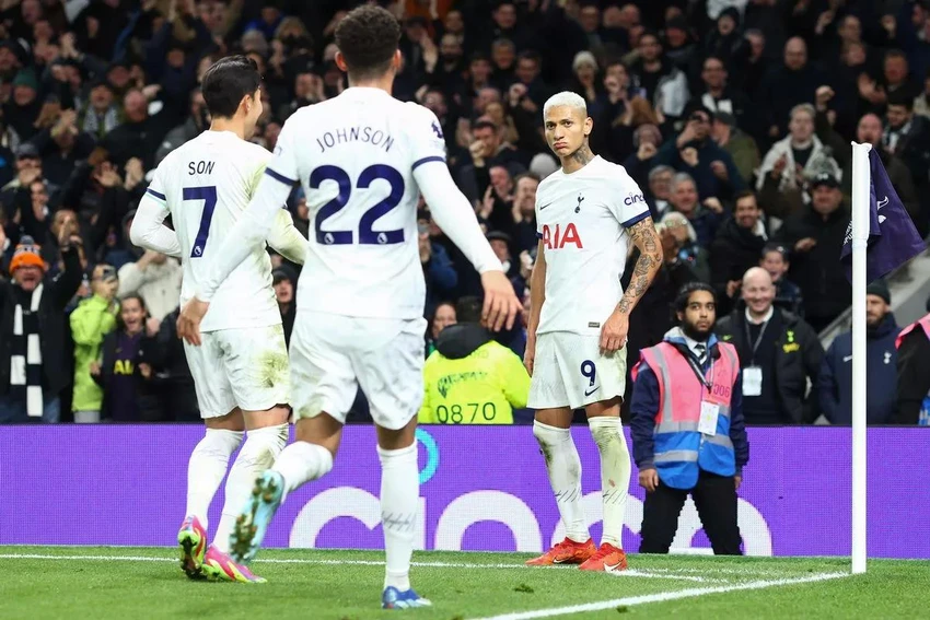 Richarlison-tottenham.jpg