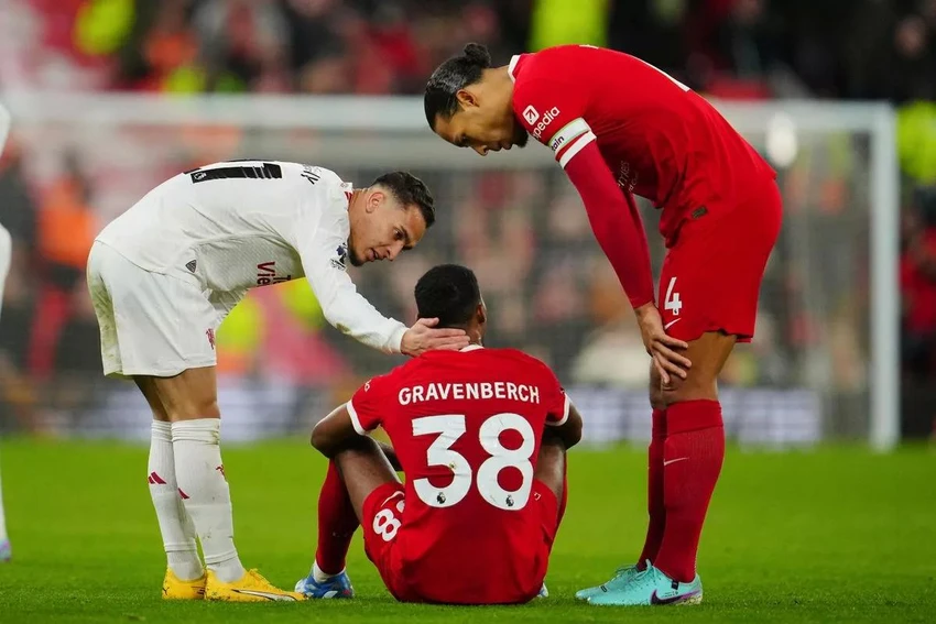 Gravenberch-liverpool.jpg