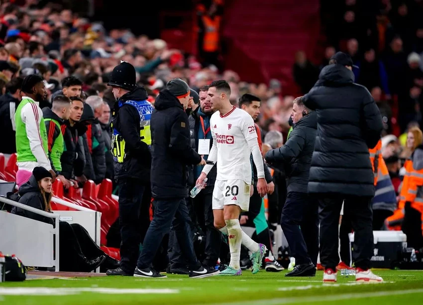 MANCHESTER-UNITED-DIOG0-DALOT.JPG