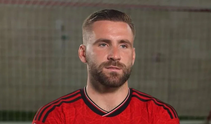 MU, Luke Shaw