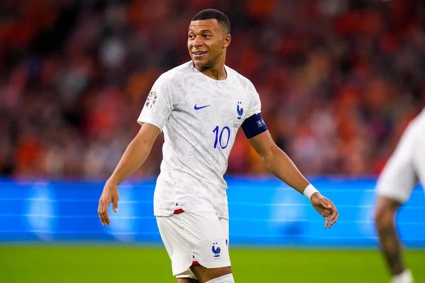 psg-kylian-mbappe-6574.jpg