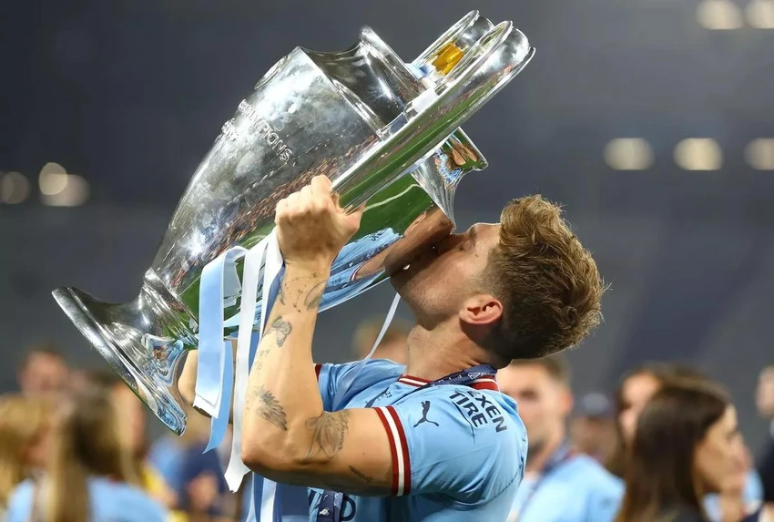 fifpro-world-xi-man-city-6104.jpg