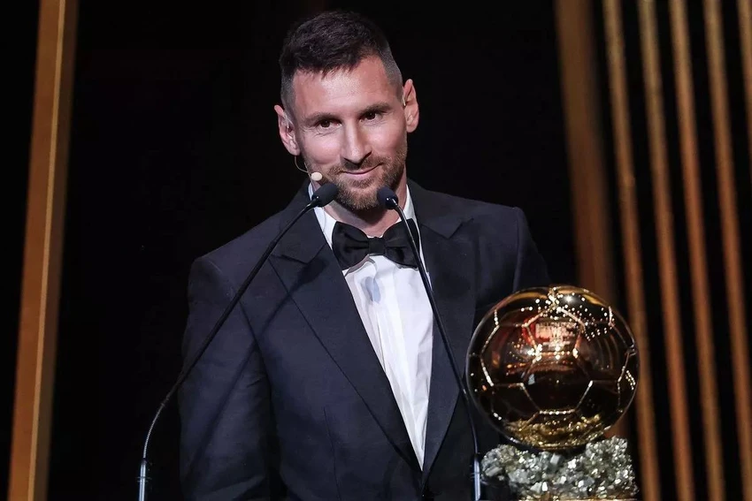 qua-bong-vang-lionel-messi.jpg