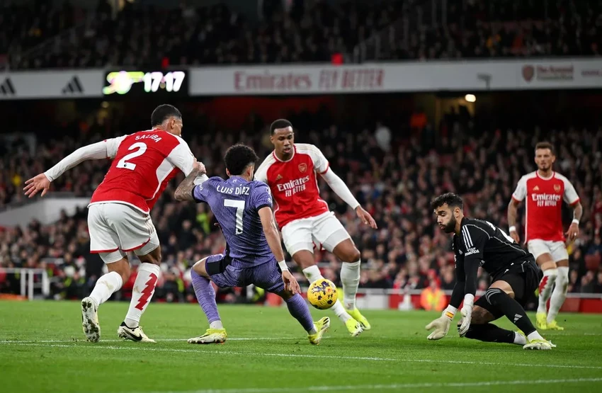 liverpool-arsenal-phan-luoi-nha.jpg