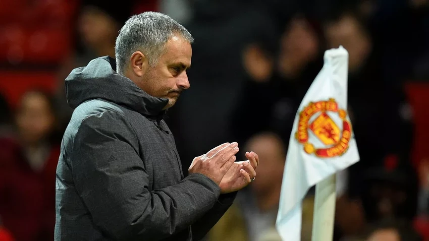 mourinho-mu.jpg