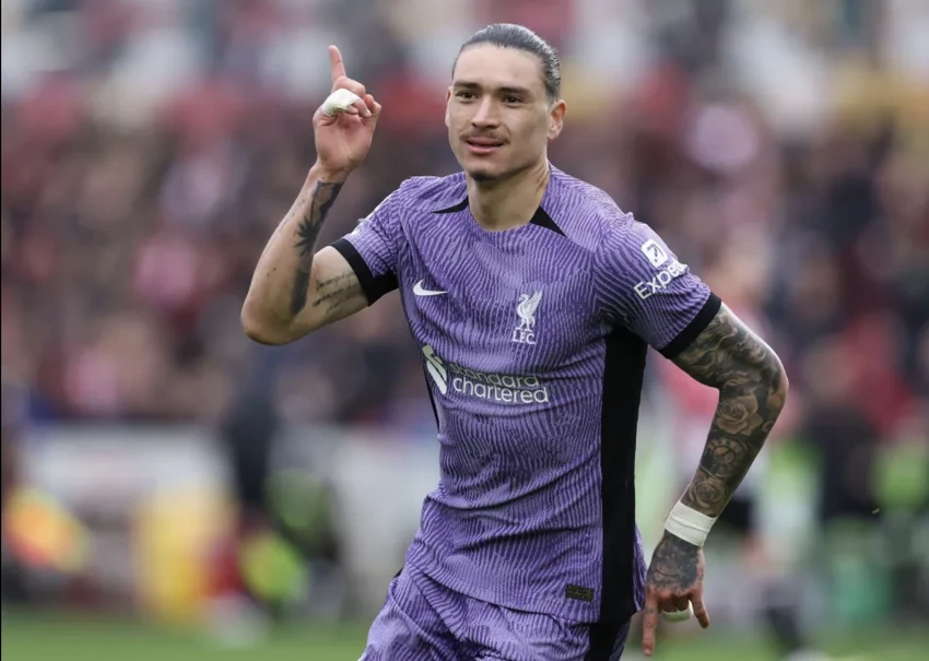 liverpool-darwin-nunez.png