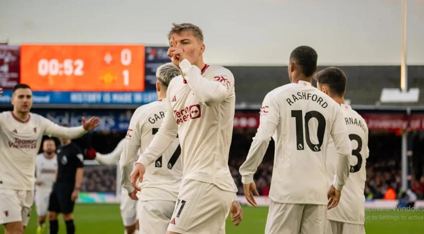 premier-league-mu.jpeg