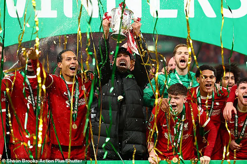 klopp-vo-dich-carabao-cup.jpg